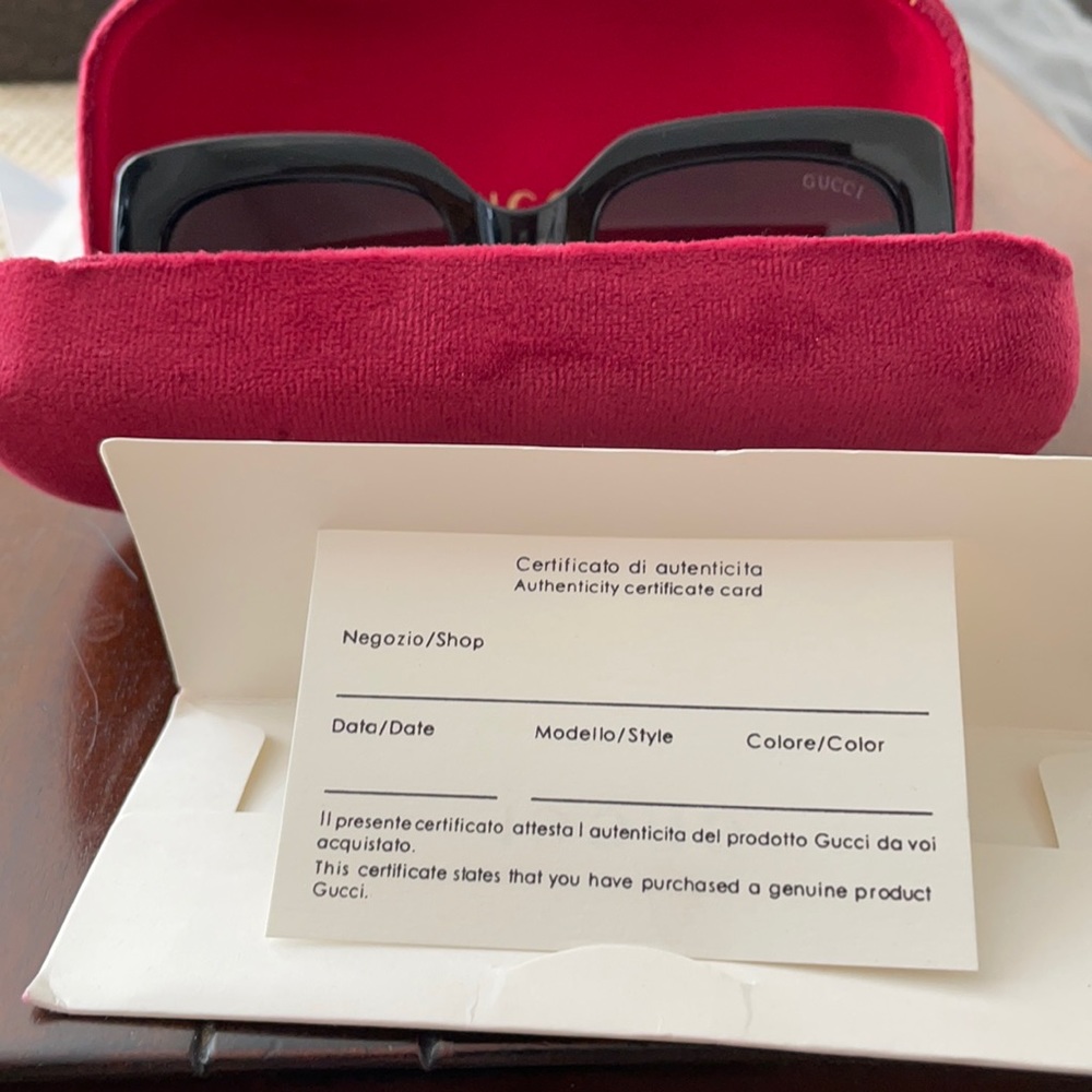 Gucci GG0083s Black Sunglasses - Picture 5 of 10